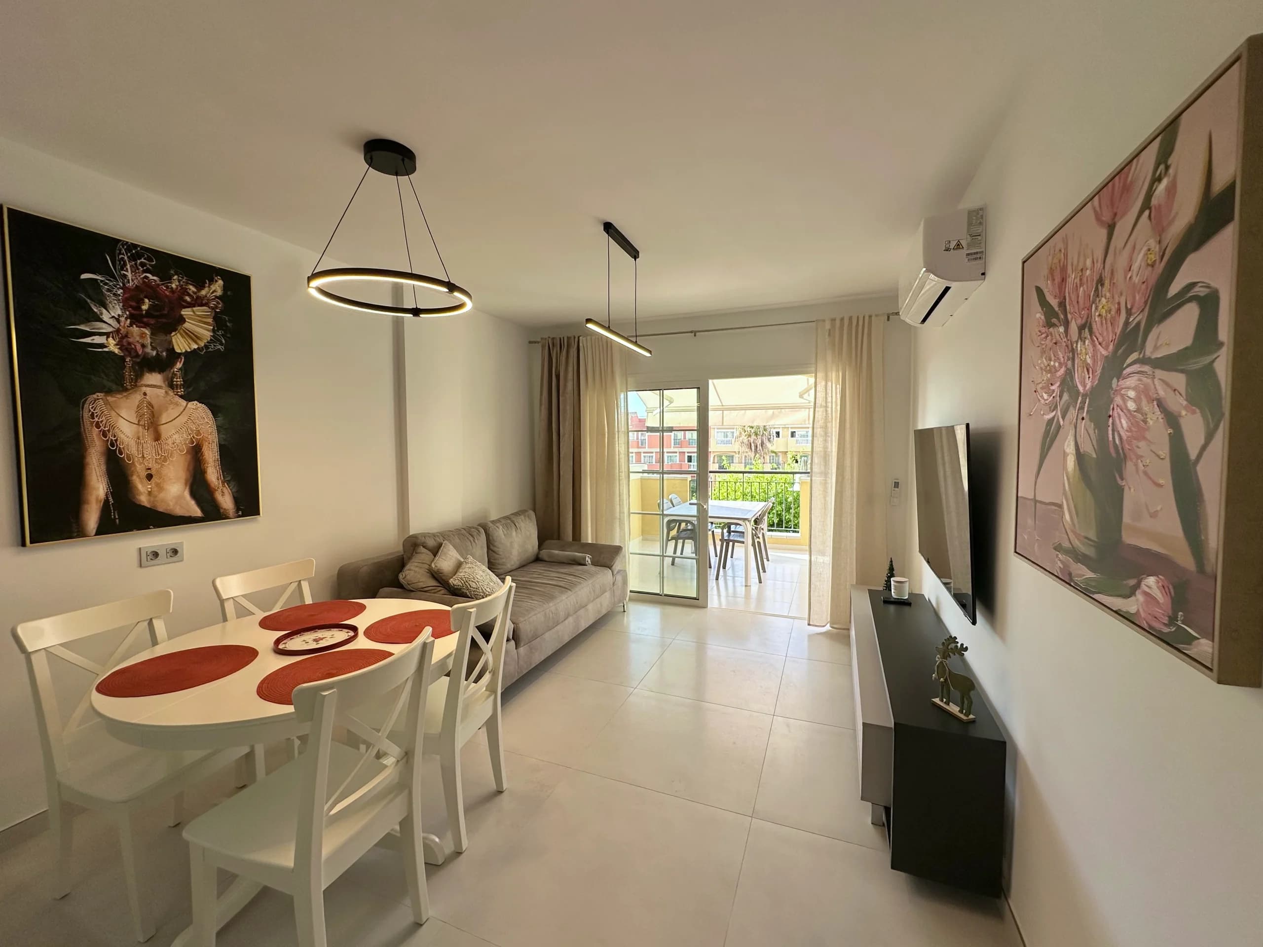 Wyremontowany apartament z wielkim tarasem – Granada Park - zdjęcie 18