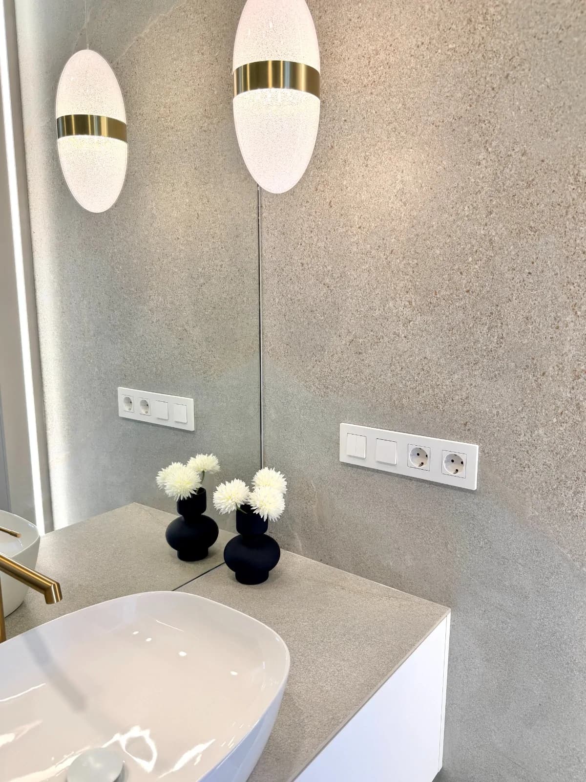 Nowoczesny apartament z balkonem w nadmorskim Los Abrigos - zdjęcie 15