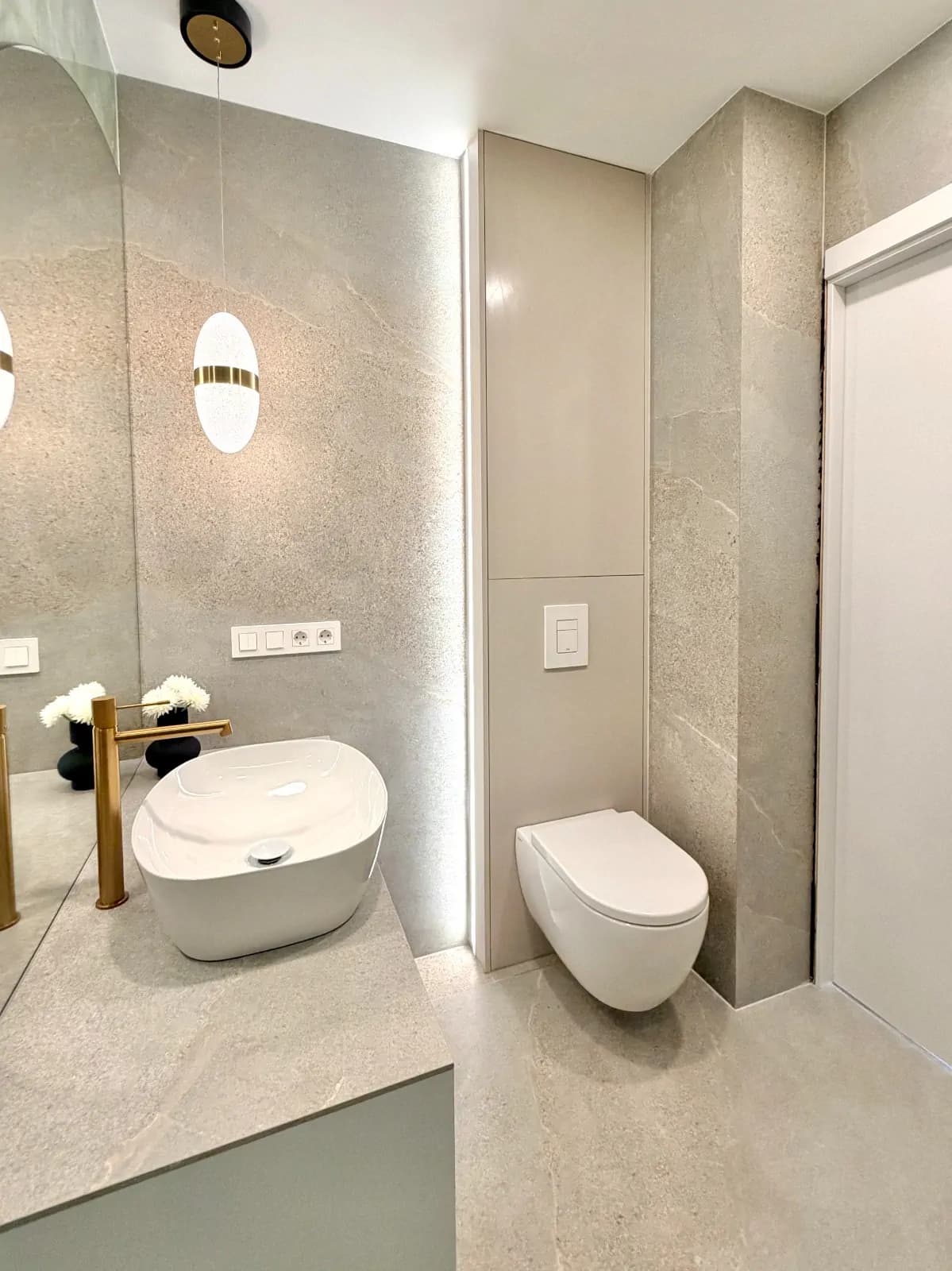 Nowoczesny apartament z balkonem w nadmorskim Los Abrigos - zdjęcie 16