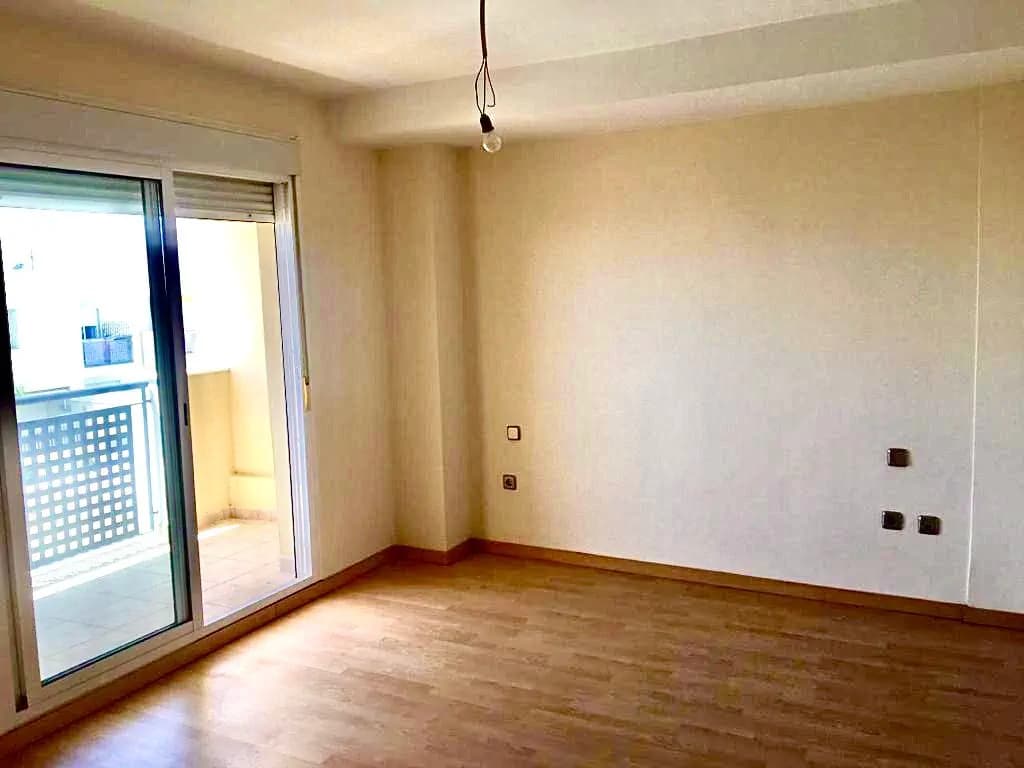 Trzypiętrowy dom szeregowy w sercu Costa Adeje – El Madroñal - zdjęcie 5